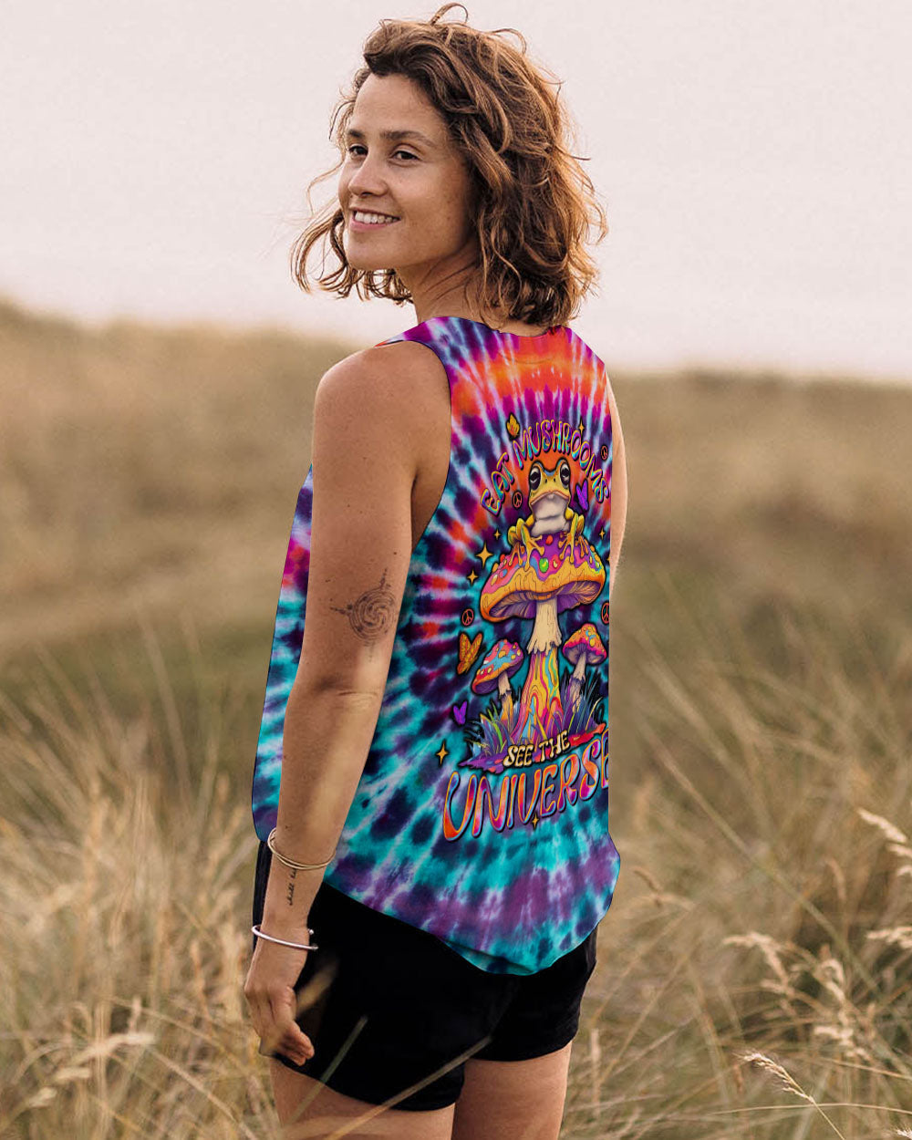 Eat Mushrooms See the Universe Trippy Tie Dye Frog Design AOP Shirts _7_ W01y2