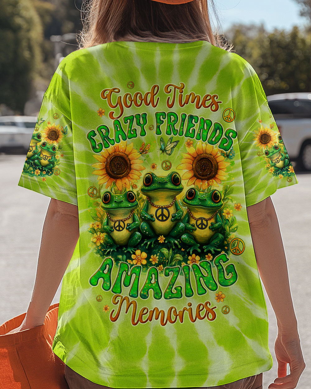 Good Times Crazy Friends Frog Fun Tie Dye with Sunflowers Graphic Tee for Women AOP Shirts _6_ SYnxa