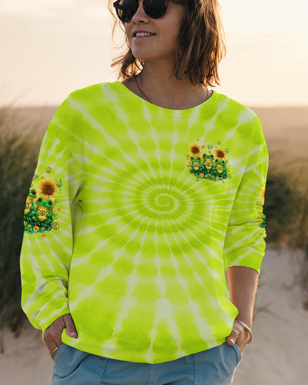 Good Times Crazy Friends Frog Fun Tie Dye with Sunflowers Graphic Tee for Women AOP Shirts _9_ aPBI2