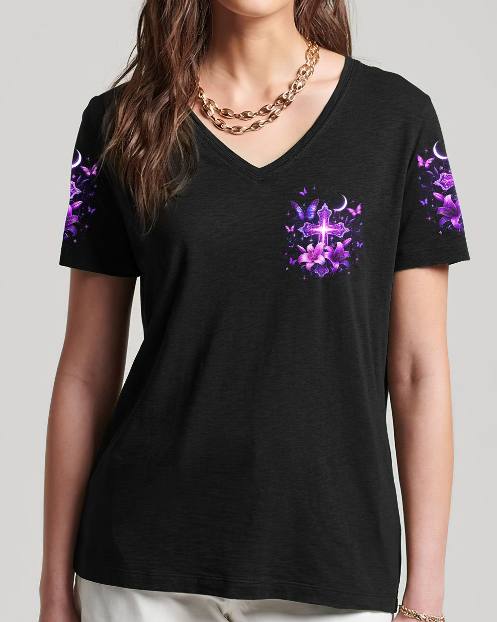 christian cloth Yhlt0202241Vneck4 1
