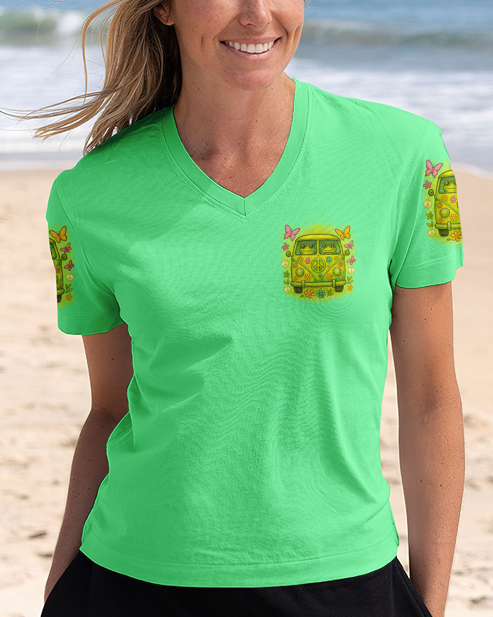 Good Times Crazy Friends Amazing Memories Frog with Van Car Design for Women AOP Shirts _2_ v8Sw6