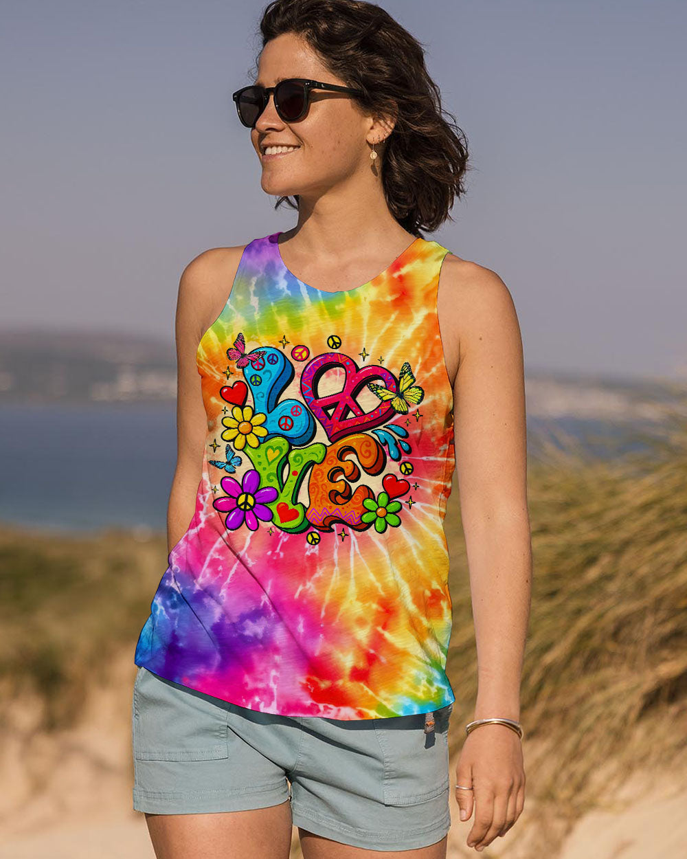 Hippie Love Tie Dye Colorful Flower Graphic Tee for Women AOP Shirts _8_ z2v5Q