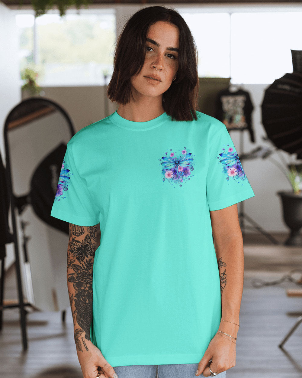 Listen to the Wind Listen to Your Heart Dragonfly and Wildflower Quote Tee AOP Shirts _3_ JHDdP