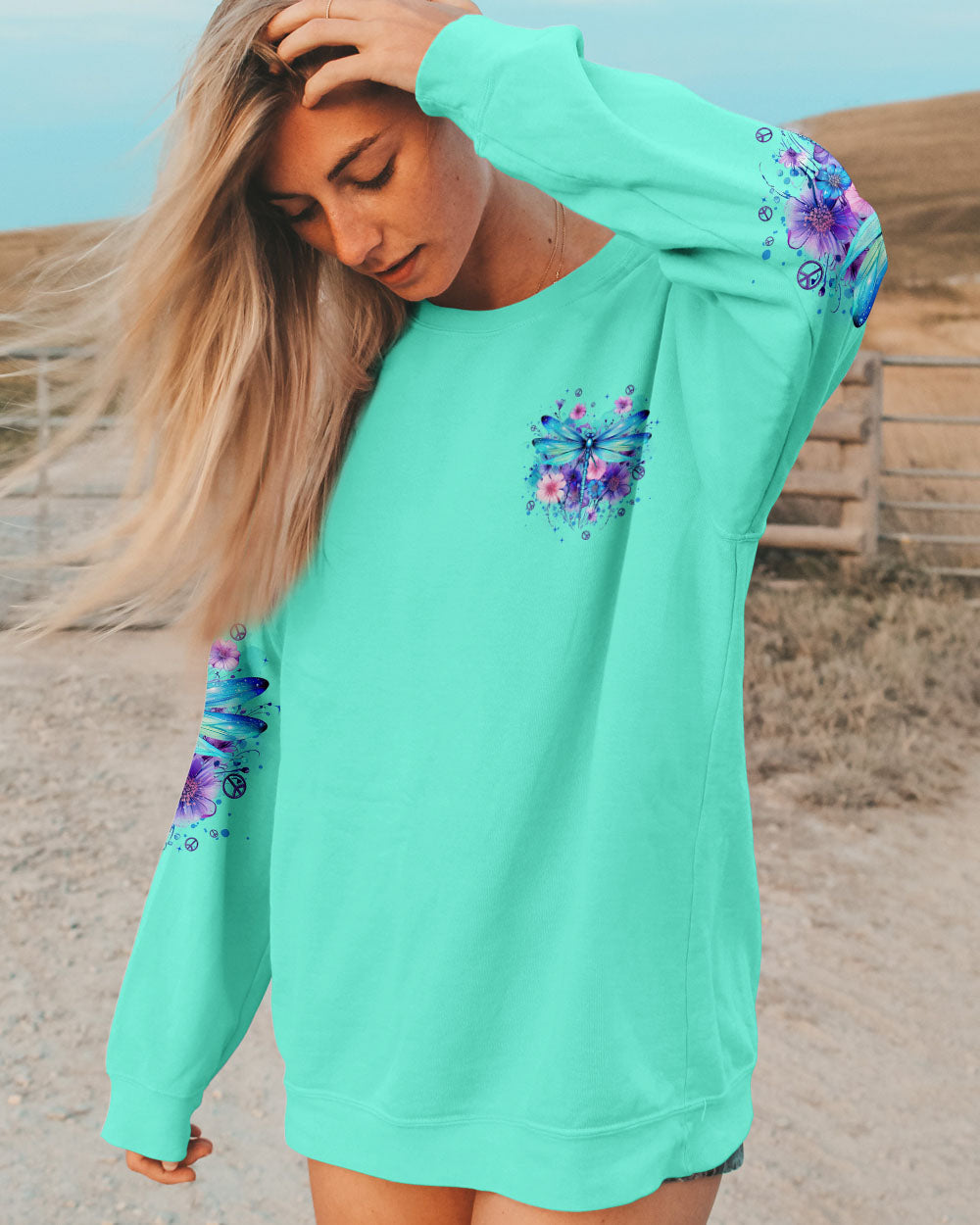 Listen to the Wind Listen to Your Heart Dragonfly and Wildflower Quote Tee AOP Shirts _9_ IZLvP