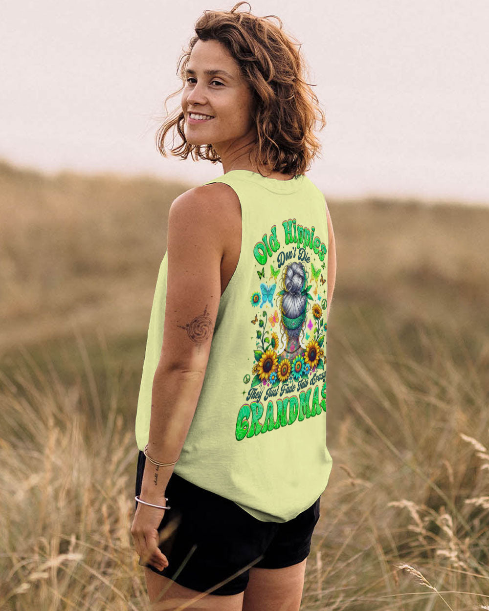 Old Hippies Dont Die Funny Grandma Hippie Graphic AOP Shirts _7_ Y3JYz