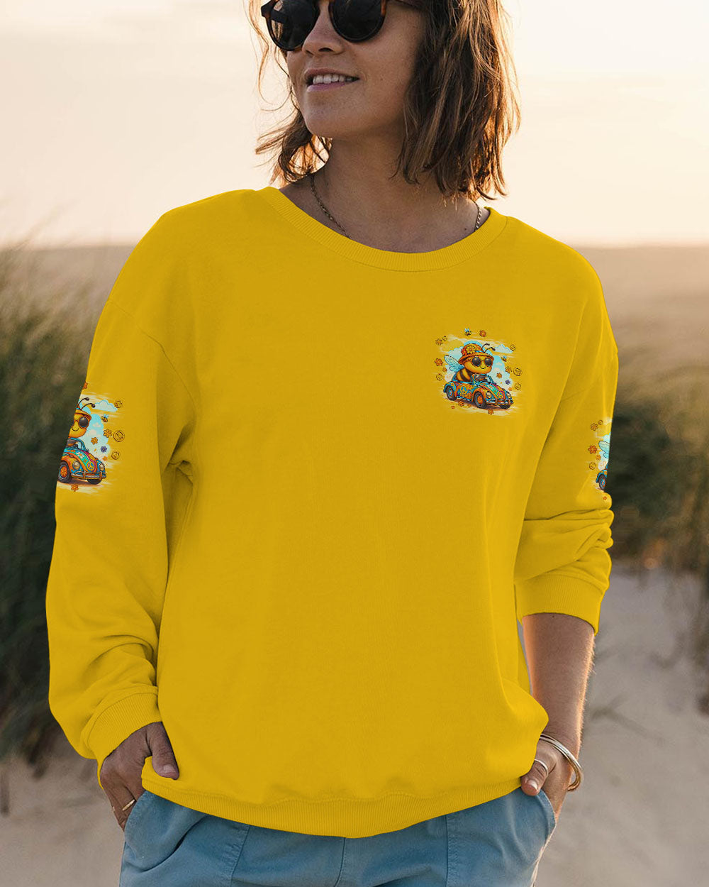 Older Now But Still Running Against The Wind Vintage Bee Peaceful VW Car AOP Shirts _6_ qTIdm