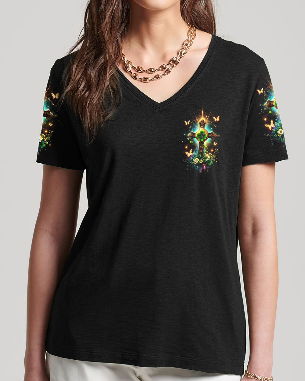 christian cloth Tlno0501242Vneck4 1